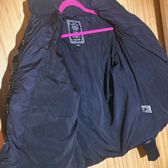 Paisley Patterned Puffer Jacket - Picture 4 of 5